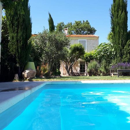 Le Mas Du Chemin : Mas Typique Des Alpilles بارادو المظهر الخارجي الصورة